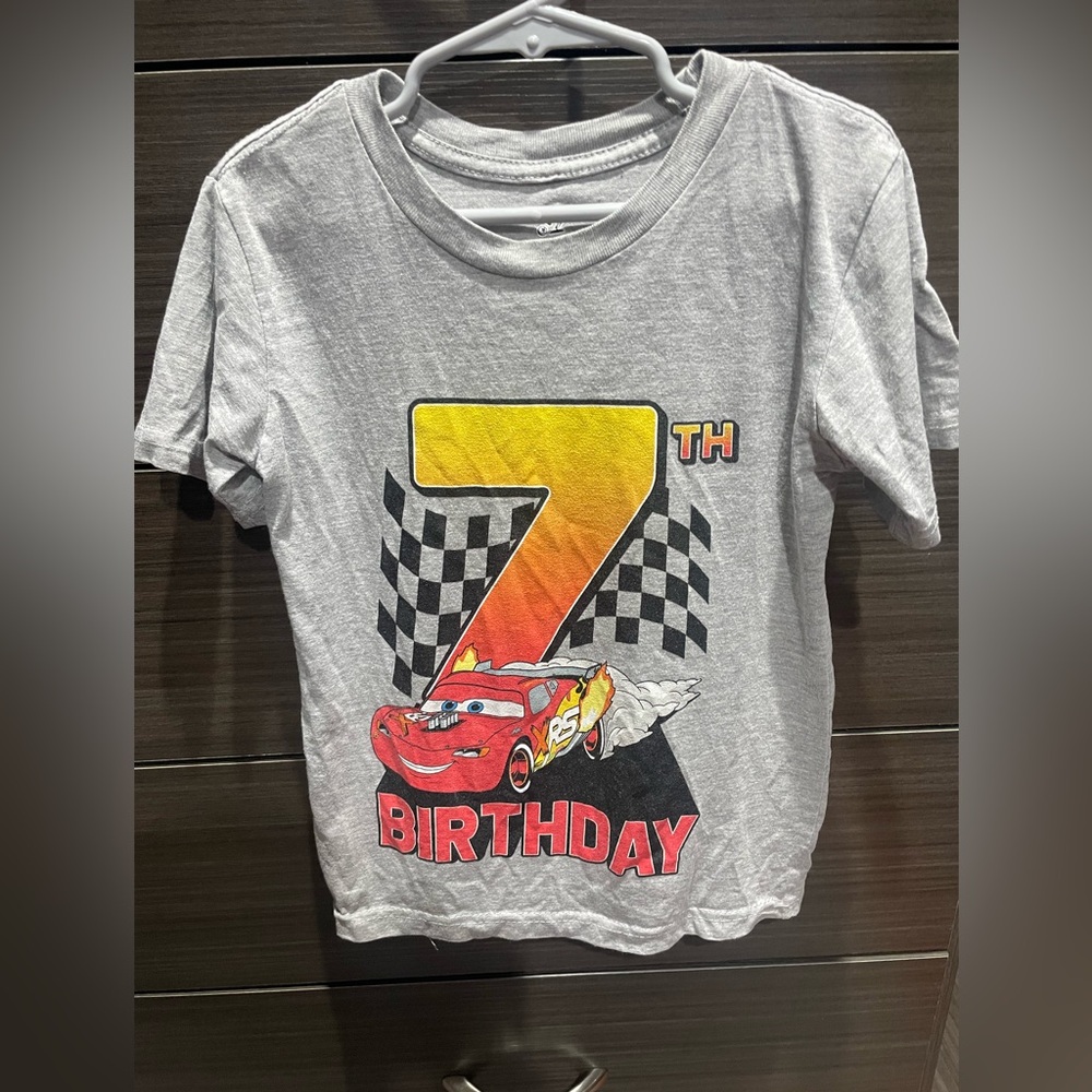 Cars/lightening McQueen Kids Gray 7th Birthday T-Shirt with Race Car Design.